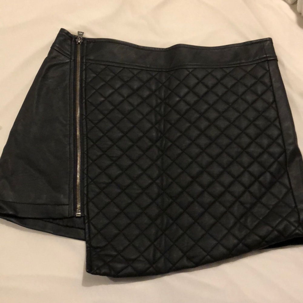 Leather skirt
